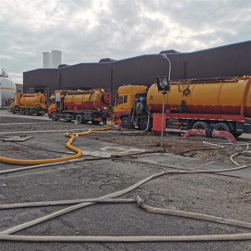 章贡污水池清理